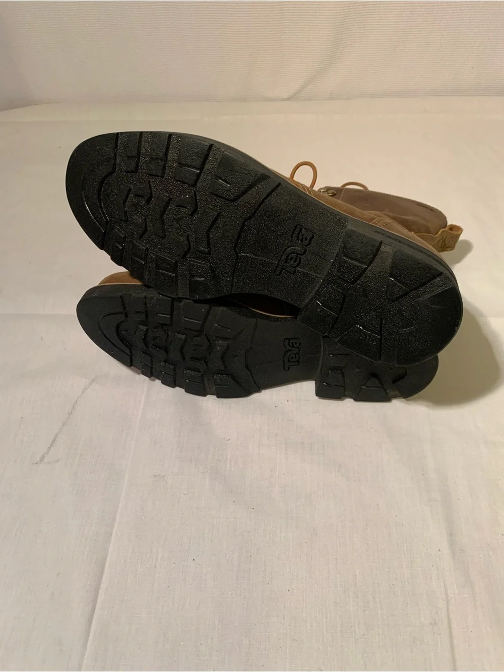 Teva Women's Rowena Lace Boots in honey brown